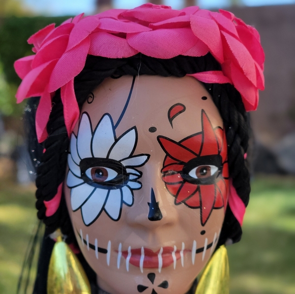 DIA DE LOS MUERTOS DOLL, DAY OF THE DEAD DECOR - Picture 2 of 16